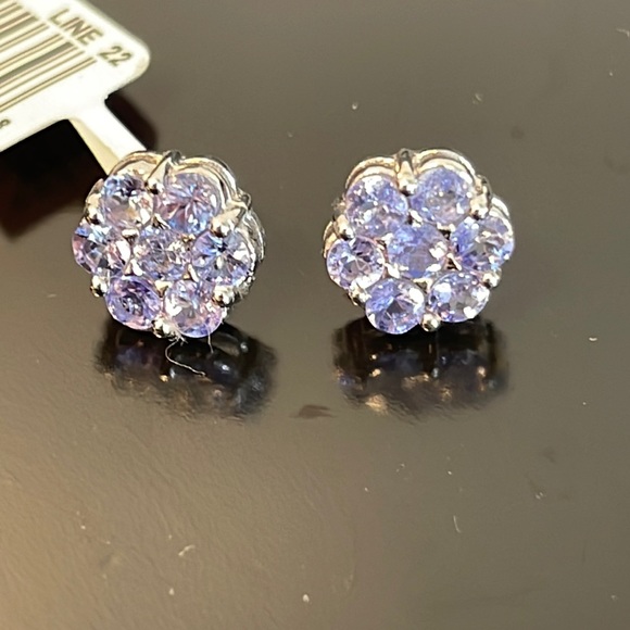 Tanzanite cluster studs - Picture 1 of 5